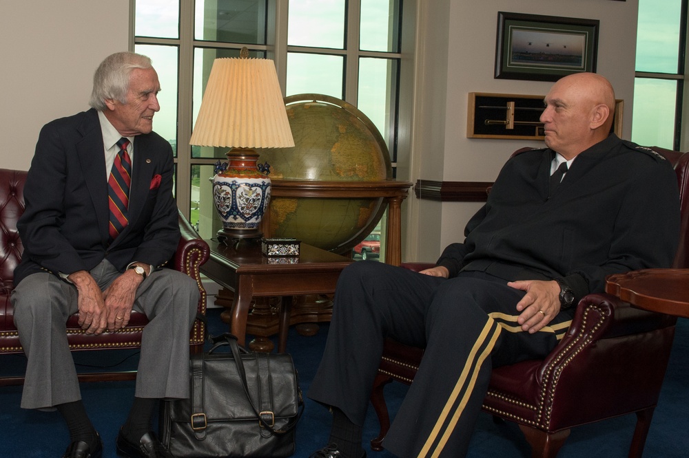 WWII veteran Sgt. Don Carter meets with U.S. Army Chief of Staff, Gen. Ray Odierno