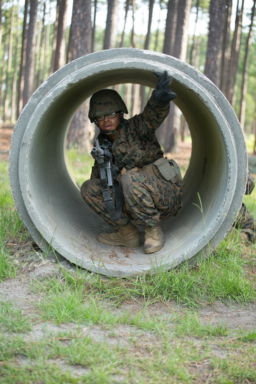 Marine recruits hone basic combat skills on Parris Island