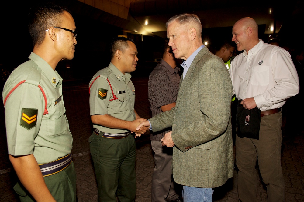 Marine Corps Commandant Departs Malaysia