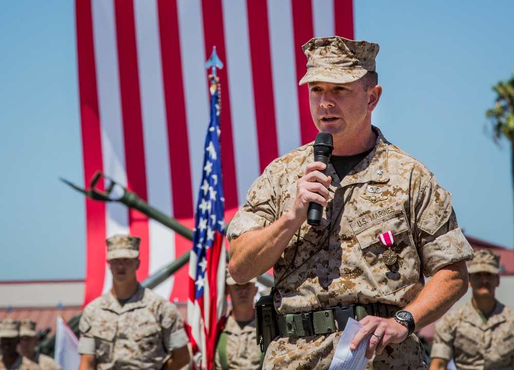 15th MEU welcomes Col. Vance L. Cryer in change of command ceremony