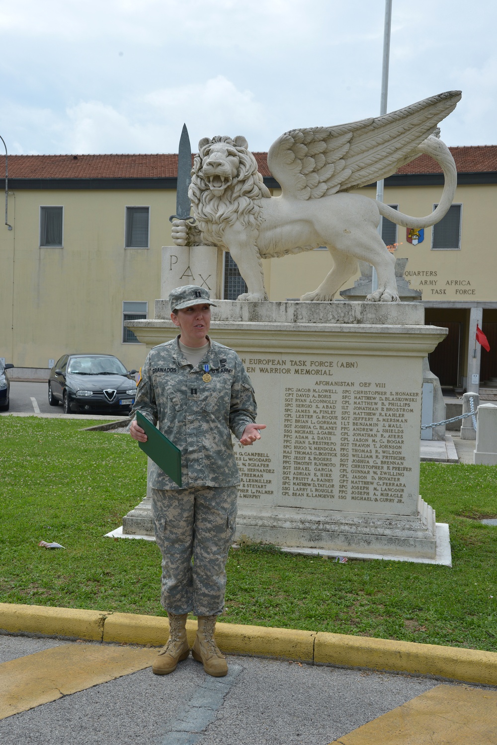 Award ceremony for Capt. Amy M. Granados