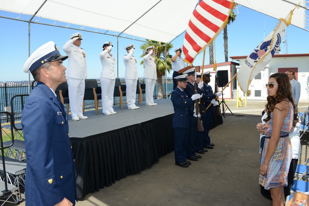 Coast Guard Cutter Haddock welcomes new commanding officer