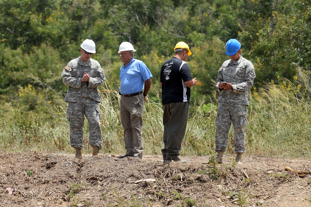Bucaná Canal Clearing and Grubbing