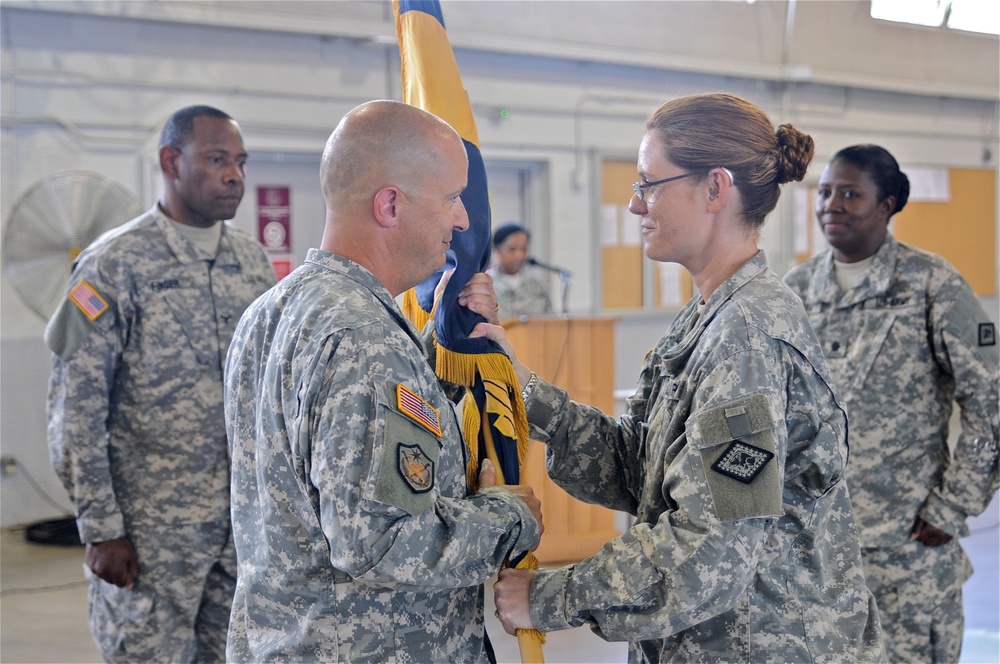 871st Troop Command Battalion receives new commander