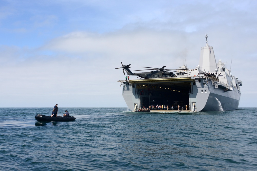 Diving operations, RIMPAC 2014