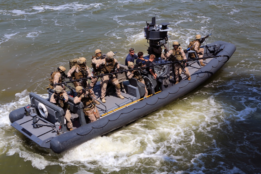 24th MEU's Maritime Raid Force Marines conduct Realistic Urban Training
