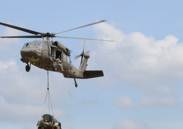 Soldiers prepare for deployment with sling load training