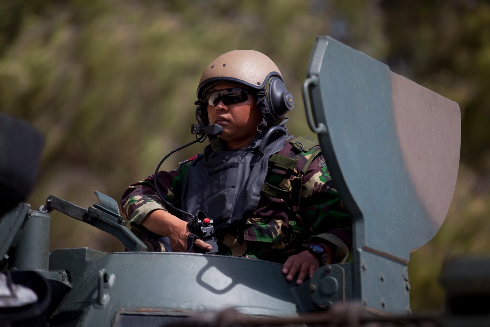 The Marine Corps Warfighting Lab showcases the UHAC during RIMPAC 2014