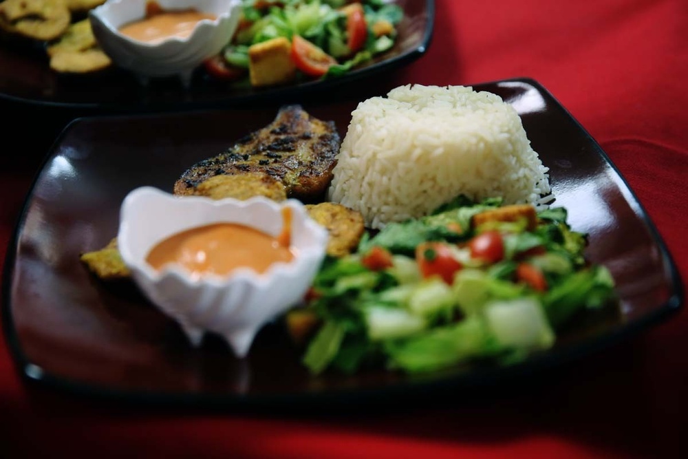 Marines bake, stir, fry their best during Cherry Point's Chef of the Quarter competition Marines bake, stir, fry their best during Cherry Point's Chef of the Quarter competition