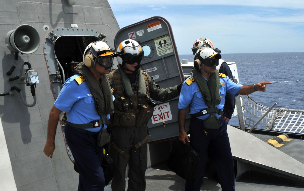 India navy tours USS Independence, RIMPAC 2014