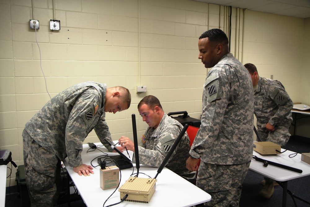 3rd ID soldiers certify to combat radio controlled explosive devices
