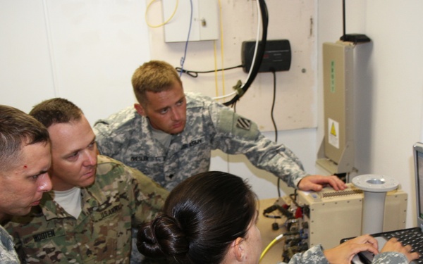 3rd ID soldiers certify to combat radio controlled explosive devices