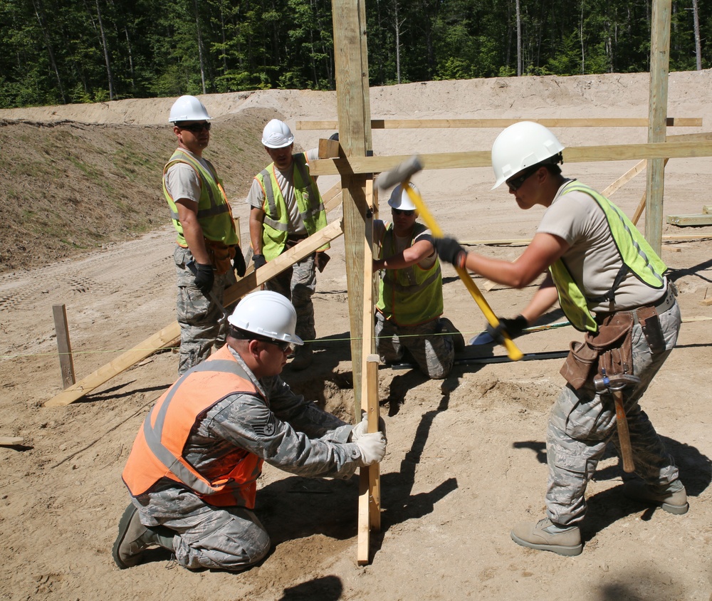 Reserve Marines, Air National Guard join forces to help Boy Scouts of America