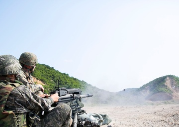 ROK, US Marines flex machine gun muscle