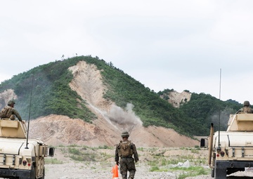 ROK, US Marines flex machine gun muscle