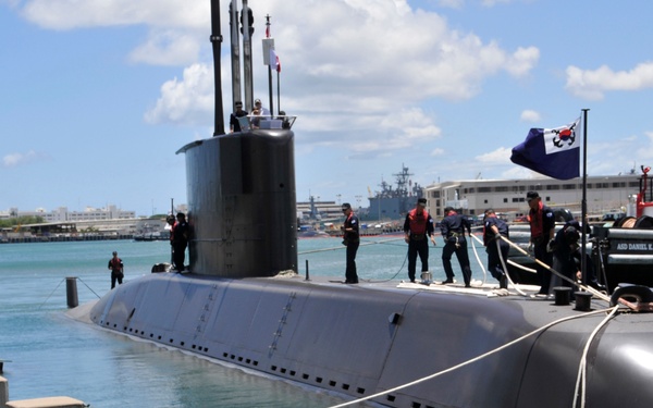 ROKS Lee Sun Sin departs, RIMPAC 2014
