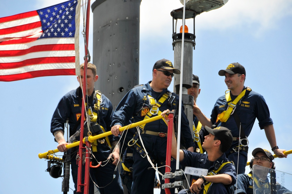 USS Santa Fe departs, RIMPAC 2014