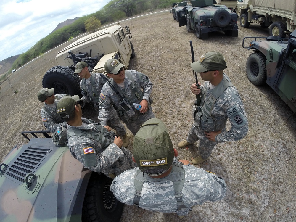 PRNG 1600 EOD and 192nd BSB convoy react to contact training by FLNG Special Forces