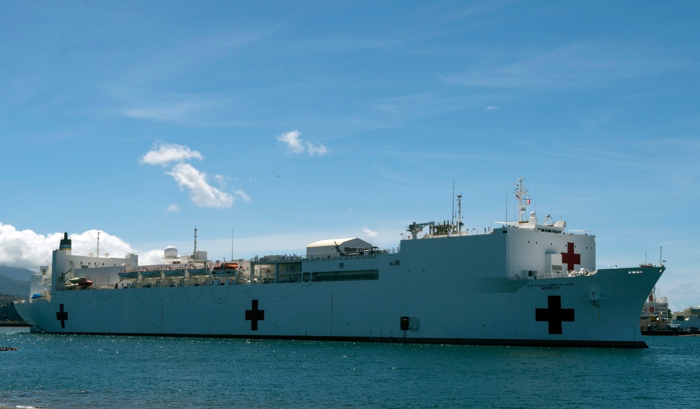 USNS Mercy departs, Sea Phase RIMPAC 2014