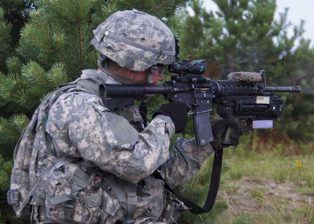 DVIDS - Images - Paratroopers learn theory, application of weapon ...