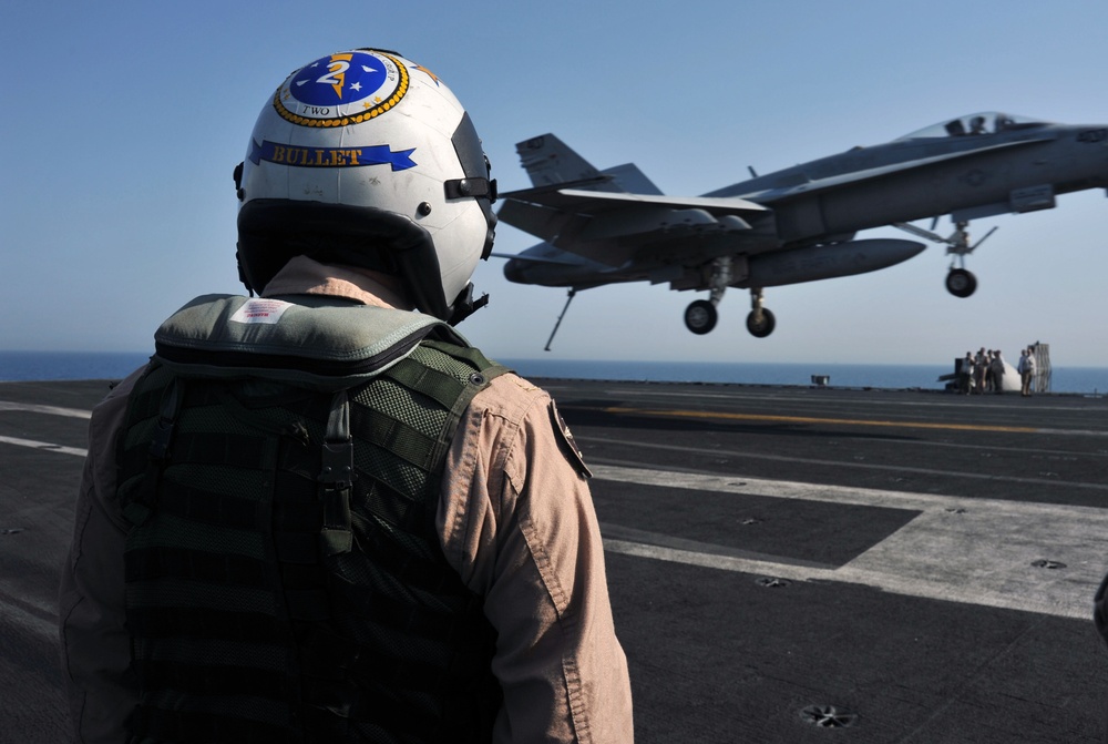 USS George H.W. Bush flight operations