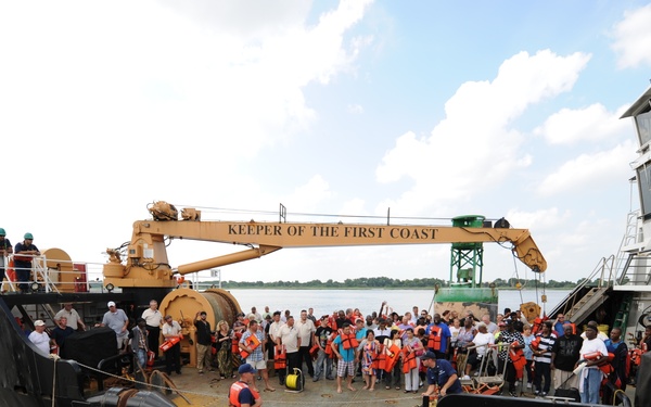 Coast Guard safely transfers 118 people off grounded casino boat