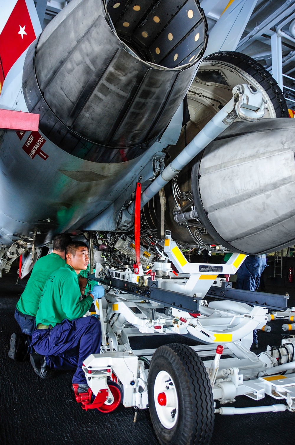 Reagan aircraft maintenance