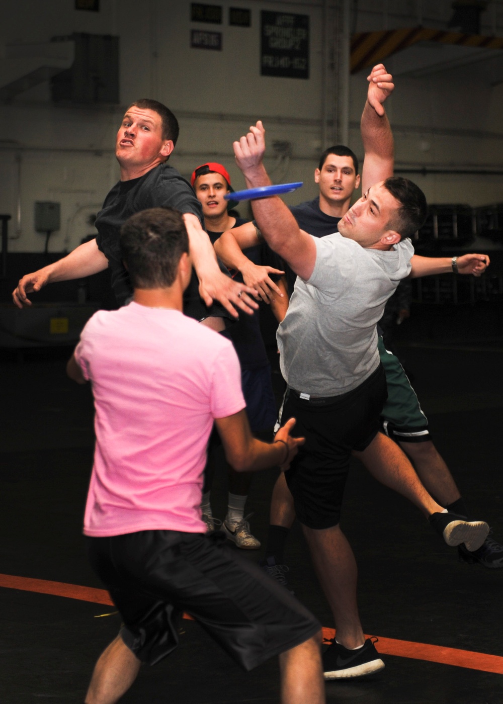 USS Nimitz Sailors participate in a Morale, Welfare and Recreation event