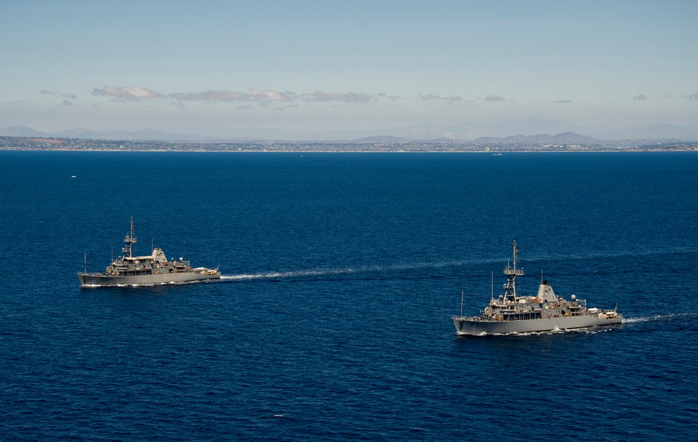 USS Scout and USS Champion, RIMPAC 2014