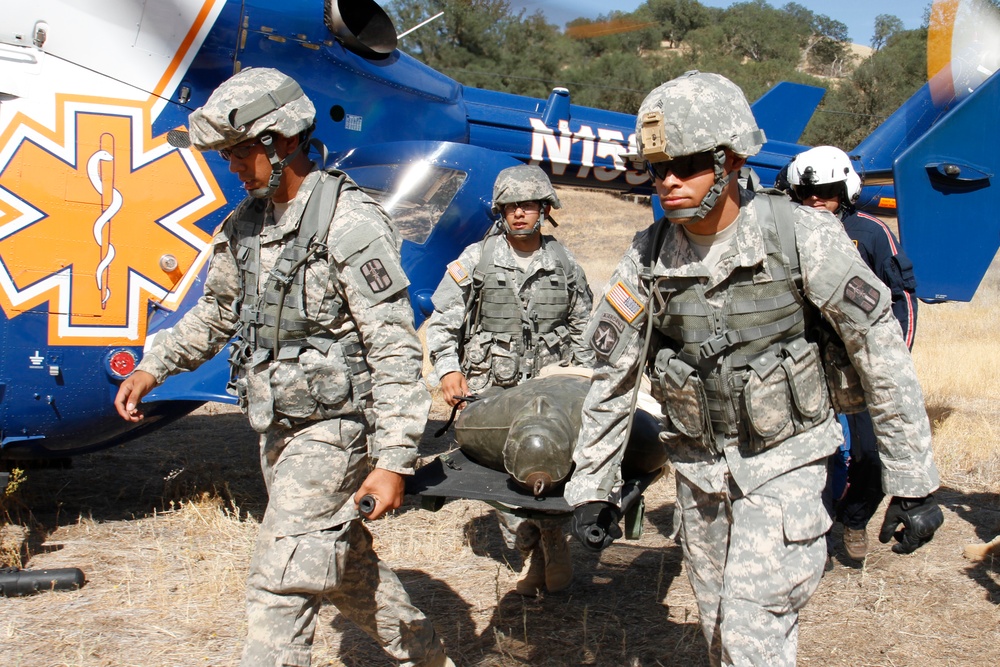 228th CSH patient unloading