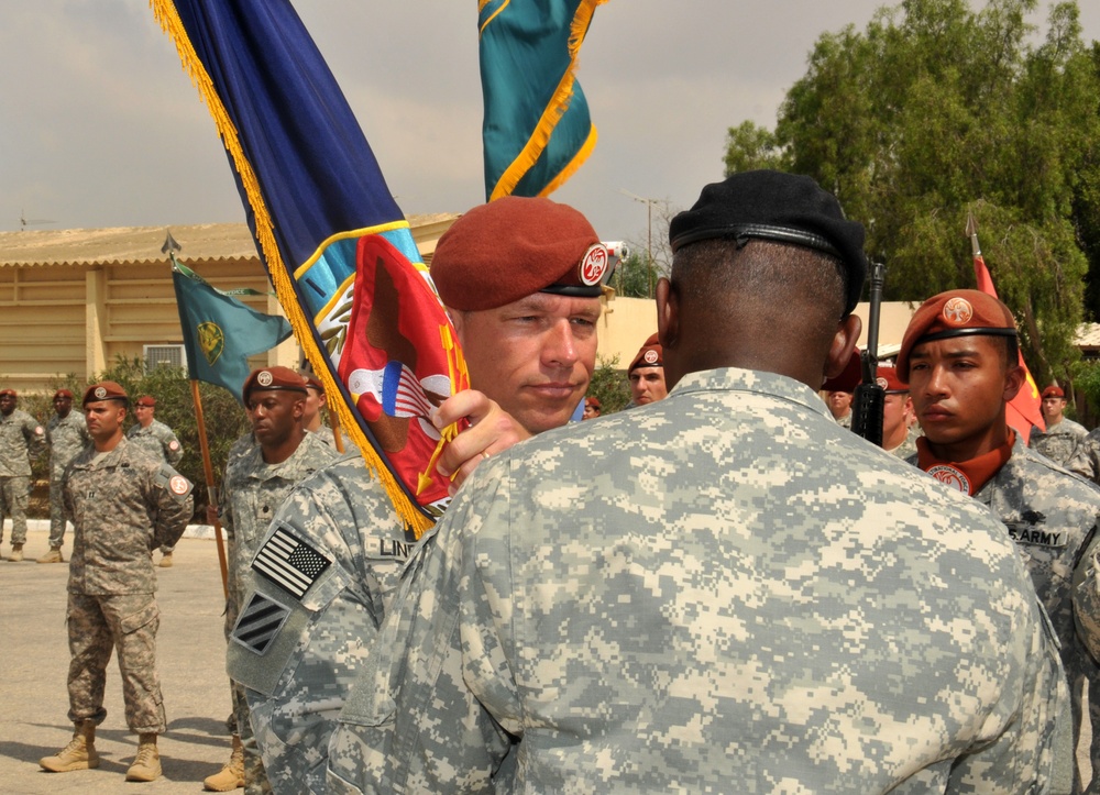 Multinational Force and Observers host US change of command