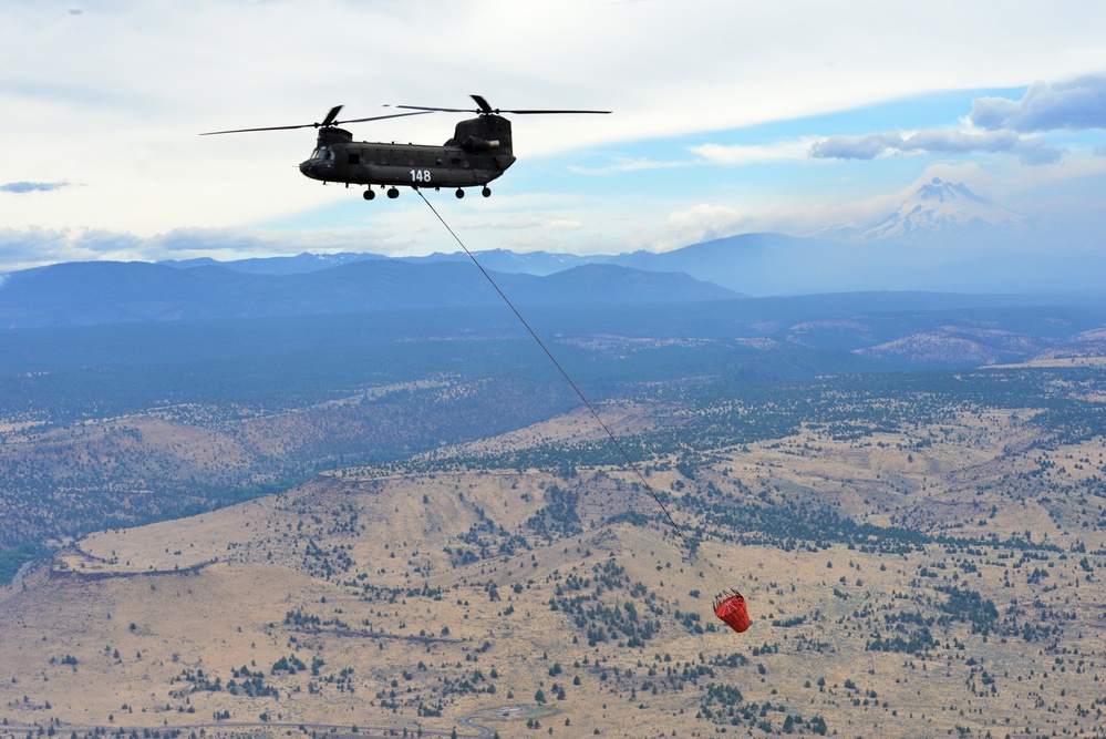 Oregon Army National Guard assists fire suppression missions