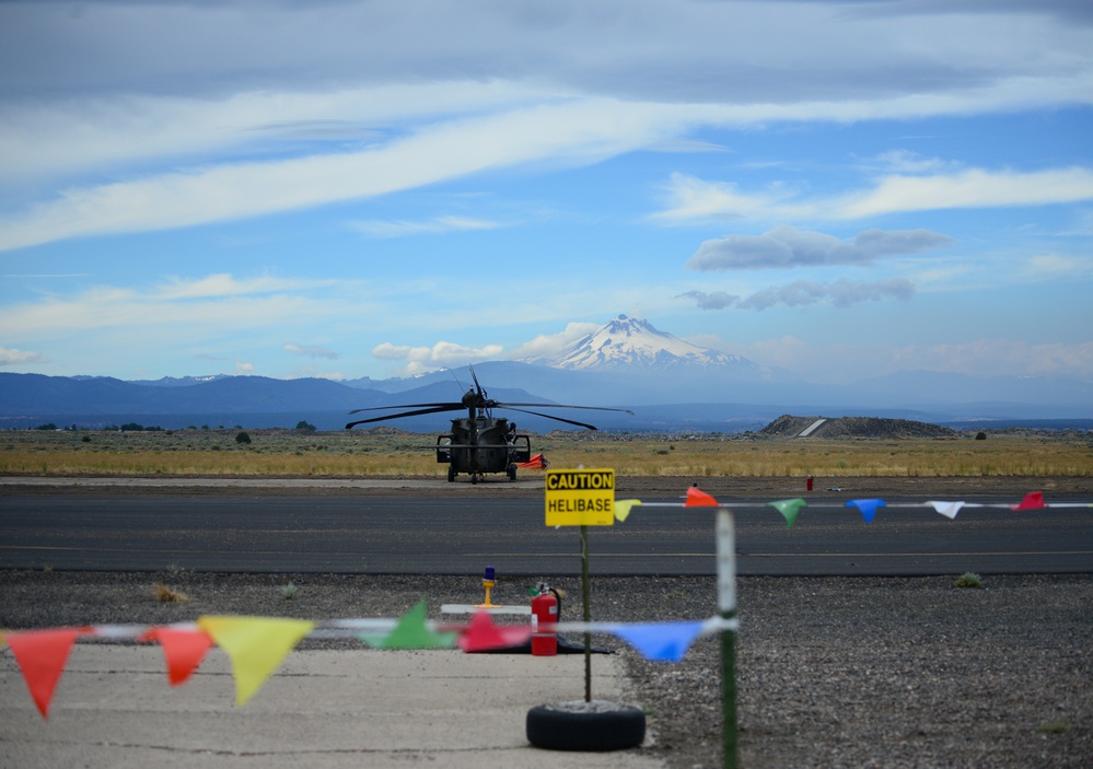 Oregon Army National Guard assists fire suppression missions