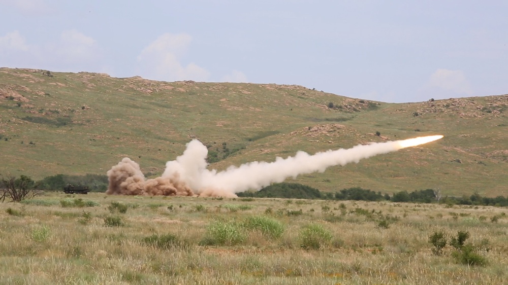 14th Marines and CLB-453 combine for FIREX