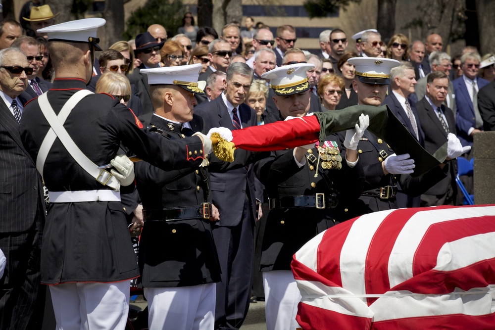 DVIDS - Images - Gen. Carl E. Mundy, Jr. Memorial Ceremony [Image 43 of 67]