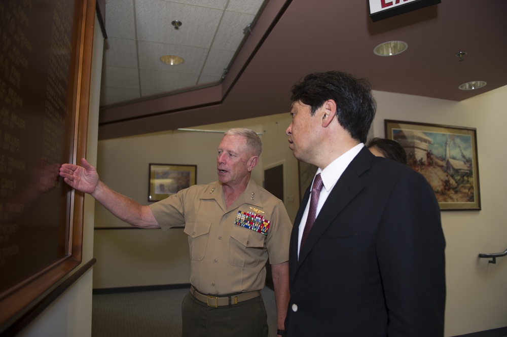 Japanese Defense Minister visits Marine Corps Combat Development Command