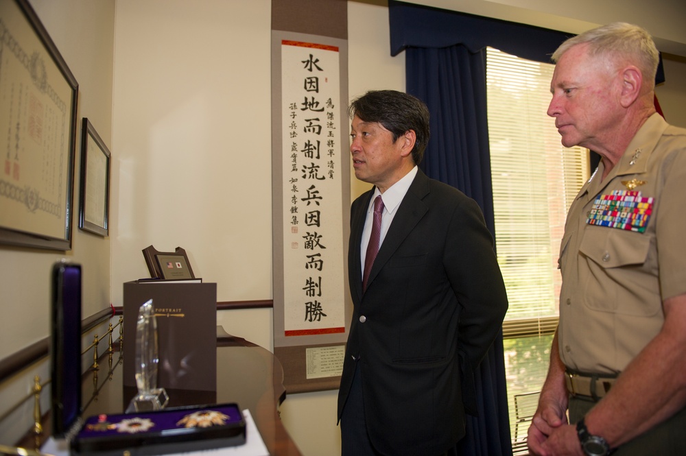 Japanese Defense Minister visits Marine Corps Combat Development Command