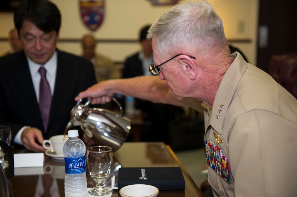 Japanese Defense Minister visits Marine Corps Combat Development Command