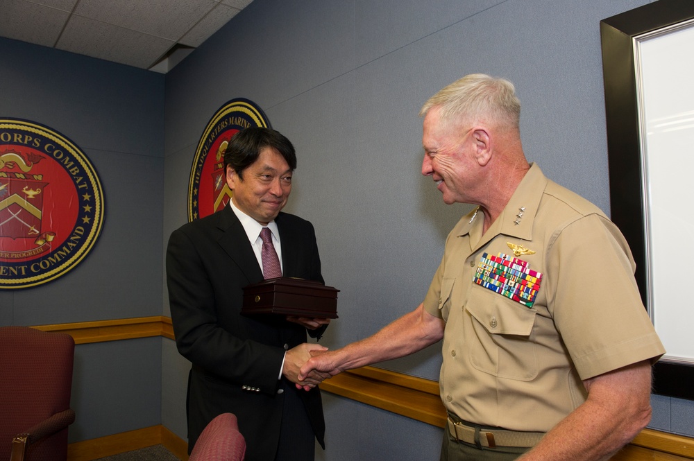 Japanese Defense Minister visits Marine Corps Combat Development Command