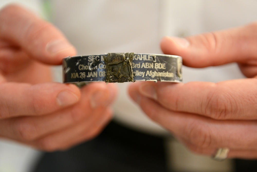 Commemorative bracelet