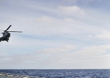 Royal Norwegian navy conducts flight operations with Chilean navy during transit to participate in RIMPAC 2014