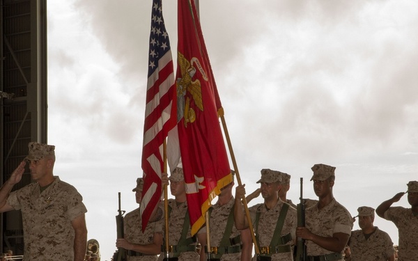 MCAS Futenma CO retires after 25 years