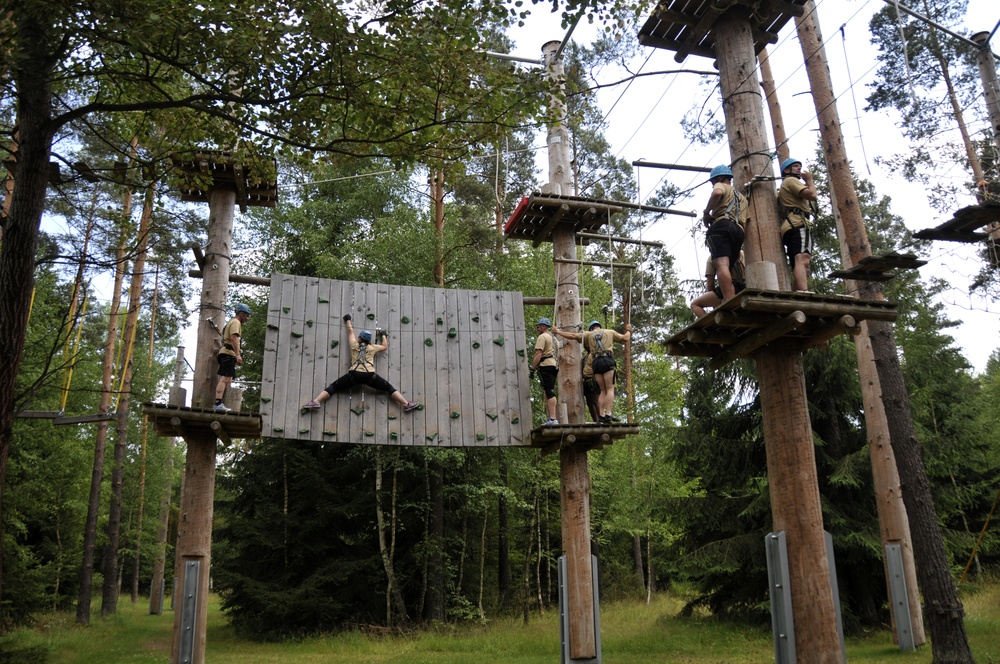 New Jersey Air National Guard on the ropes course