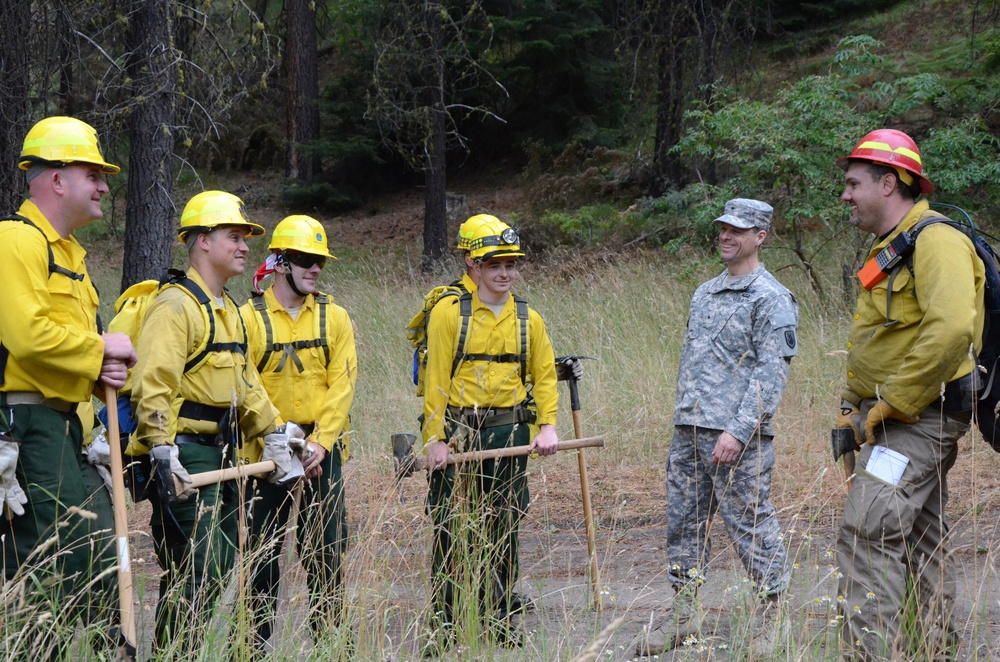 Guardsmen support wildfires