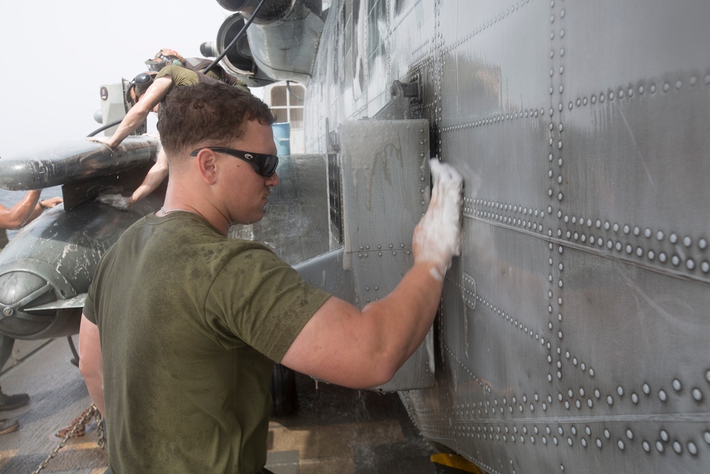 Marines keep aircraft clean, salt-free