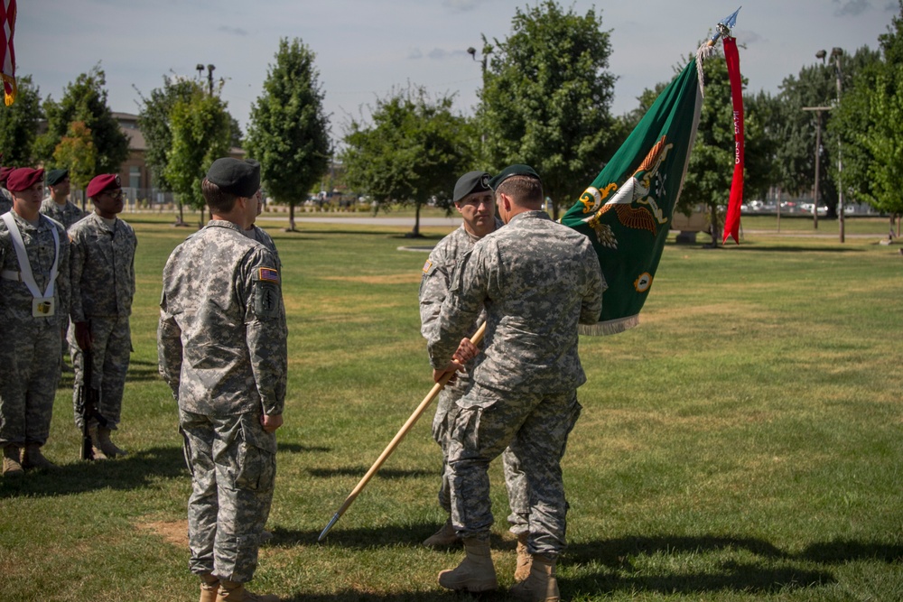 5th Special Forces Group's 4th Battalion changes command