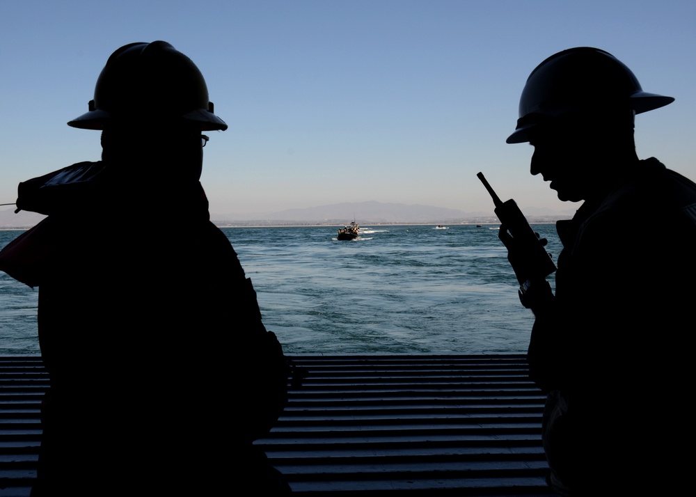 USS Anchorage Small Boat Operations