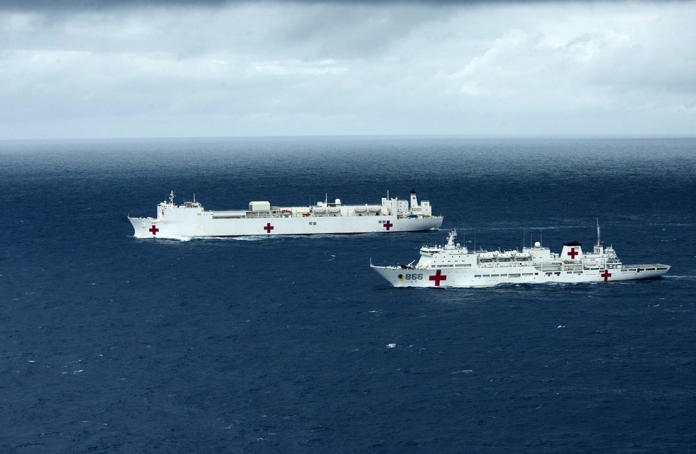 USNS Mercy and PLA(N) Peace Ark PHOTOEX, RIMPAC 2014