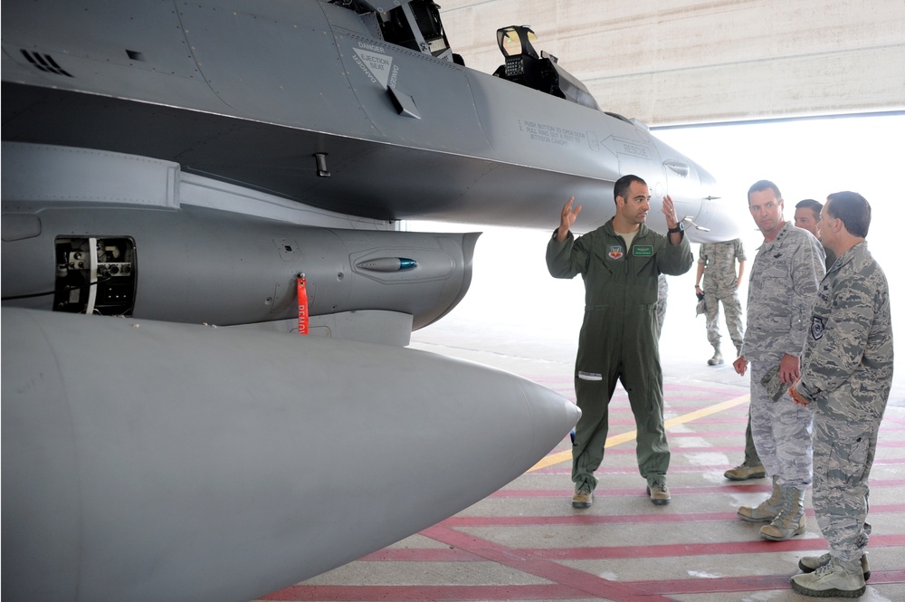 Vice Chief of the National Guard Bureau visits 180th Fighter Wing