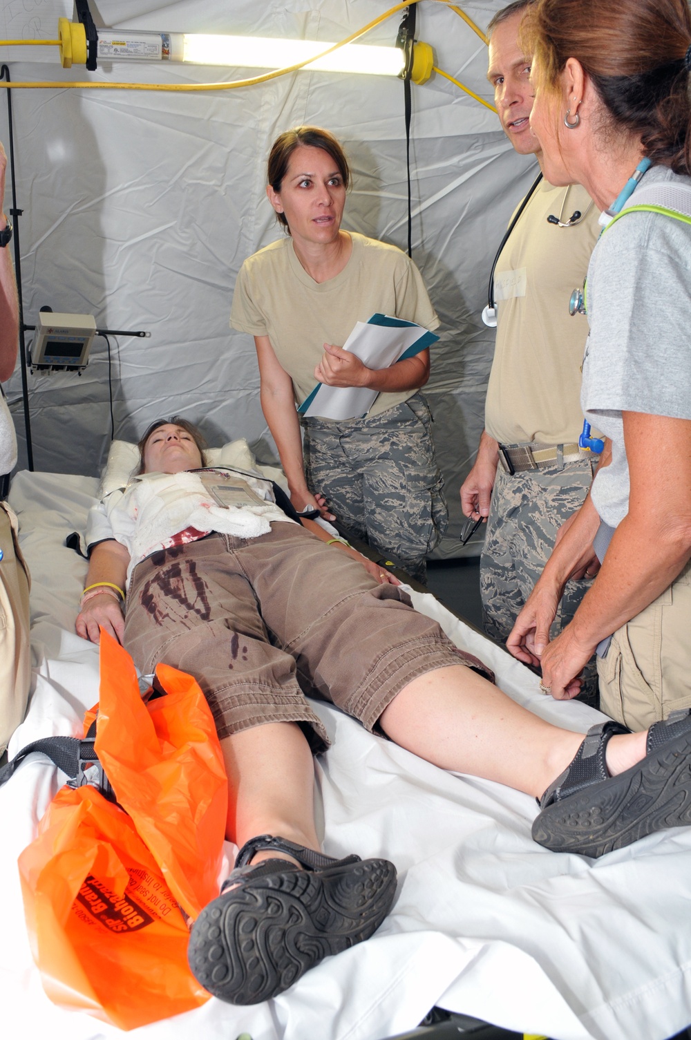 National Guard Medics hone skills during PATRIOT 2014
